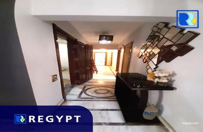 Office Space - 3 Bedrooms - 2 Bathrooms for rent in Al Laselky St. - El Laselky - New Maadi - Hay El Maadi - Cairo