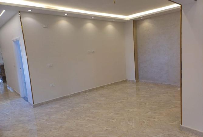 8612812 - Property Image 3