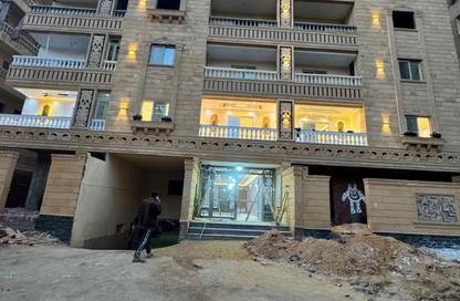 Apartment - 3 Bedrooms - 3 Bathrooms for sale in Gate 4 - Mena - Hadayek El Ahram - Giza