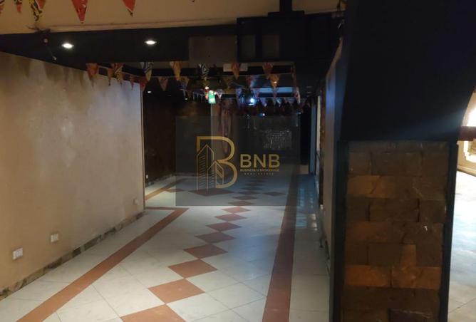 74044171 - Property Image 3
