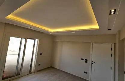 Apartment - 3 Bedrooms - 3 Bathrooms for sale in Mountain View iCity - 5th Settlement Compounds - The 5th Settlement - New Cairo City - Cairo