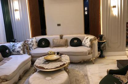 Penthouse - 3 Bedrooms - 3 Bathrooms for sale in Galleria Residences - South Investors Area - New Cairo City - Cairo
