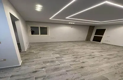 شقة - 3 غرف نوم - 3 حمامات للبيع في أو ويست - كمبوندات 6 أكتوبر - مدينة 6 أكتوبر - الجيزة