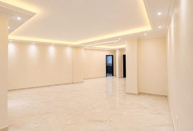 92137192 - Property Main Image