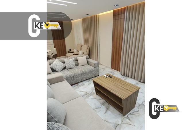 90998392 - Property Image 3