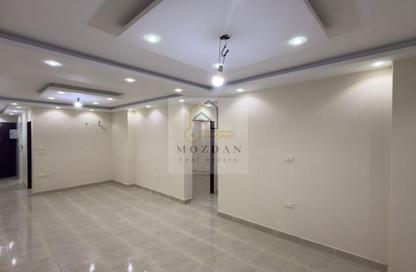 Office Space - Studio - 1 Bathroom for rent in Thirteenth Sector - Zahraa El Maadi - Hay El Maadi - Cairo