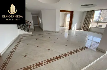 Duplex - 5 Bedrooms - 4 Bathrooms for rent in Sarayat Al Maadi - Hay El Maadi - Cairo