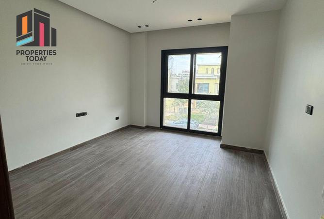 8592955 - Property Image 3