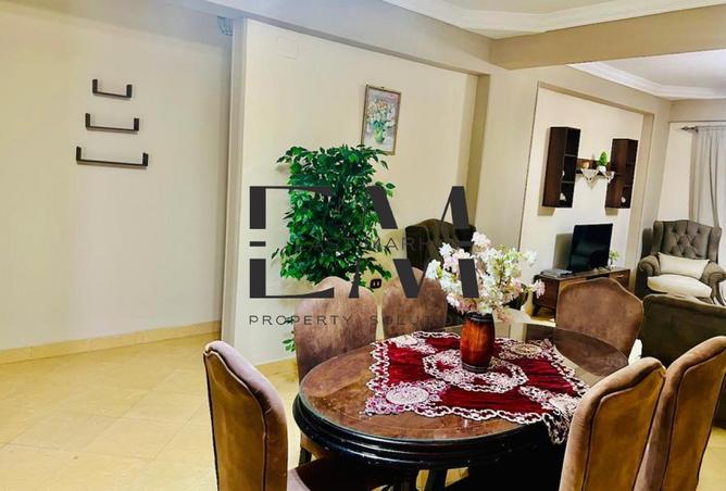 102912296 - Property Image 3