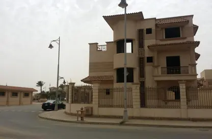 فيلا - 4 غرف نوم - 4 حمامات للبيع في رويال سيتي - كمبوندات الشيخ زايد - الشيخ زايد - الجيزة فيلا - 4 غرف نوم - 4 حمامات للبيع في رويال سيتي - كمبوندات الشيخ زايد - الشيخ زايد - الجيزة