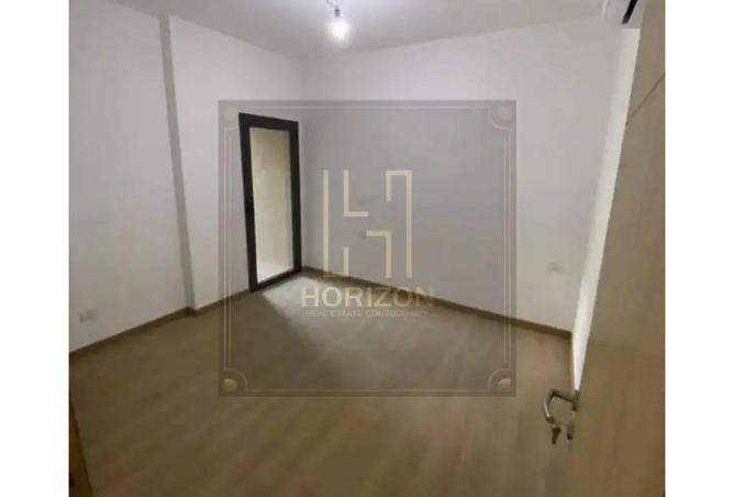 58245225 - Property Image 2