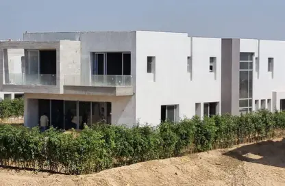 Townhouse - 3 Bedrooms - 3 Bathrooms for sale in Hadaba - Fayoum Desert road - 6 October City - Giza