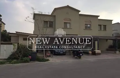 منزل مزدوج - 4 غرف نوم - 3 حمامات للبيع في اليفا - اب تاون كايرو - المقطم - القاهرة