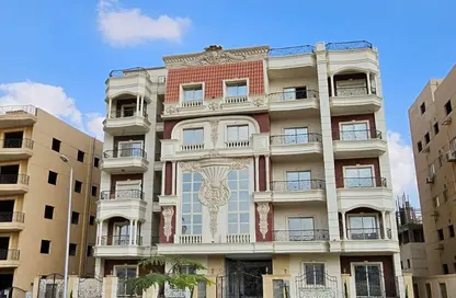 Apartment - 3 Bedrooms - 2 Bathrooms for sale in North Lotus - El Lotus - New Cairo City - Cairo