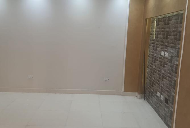 8493774 - Property Image 2