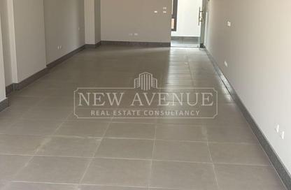 Office Space - Studio - 1 Bathroom for rent in The Waterway View - 90 Street - The 5th Settlement - New Cairo City - Cairo