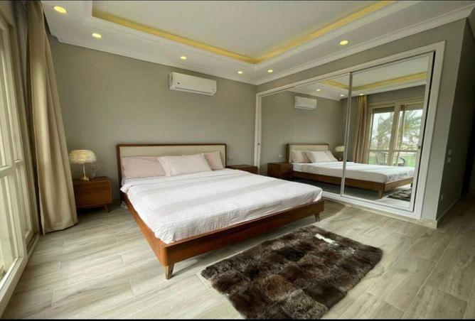 8563621 - Property Image 3