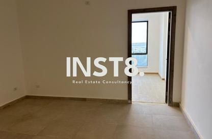 Office Space - Studio - 1 for rent in Lake Town Mall - 5th Settlement Compounds - The 5th Settlement - New Cairo City - Cairo