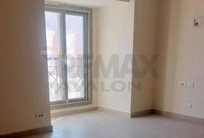 8607958 - Property Image 2