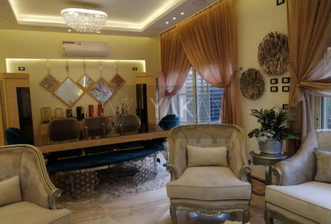 4 BR Townhouse in Villino, photo 3 of 3