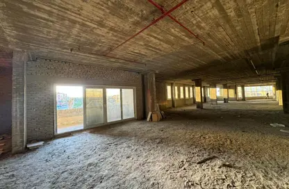 طابق كامل - استوديو - 1 حمام للايجار في شارع ال ٩٠ الجنوبي - شارع التسعين الجنوبي - التجمع الخامس - مدينة القاهرة الجديدة - القاهرة