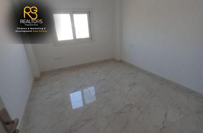Apartment - 2 - 1 for sale in Italian Square - Hadayek October - 6 October City - Giza