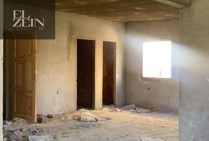 98012301 - Property Image 3