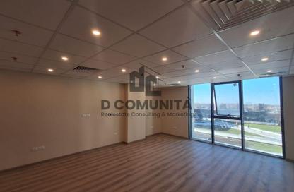 Office Space - 2 Bedrooms - 1 Bathroom for rent in Hyde Park Business District Mall - South Teseen St. - The 5th Settlement - New Cairo City - Cairo