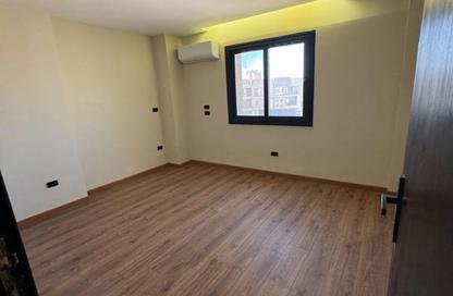 Apartment - 2 Bedrooms - 2 Bathrooms for sale in Dar Masr 2 - elandalus - South Teseen St. - The 5th Settlement - New Cairo City - Cairo