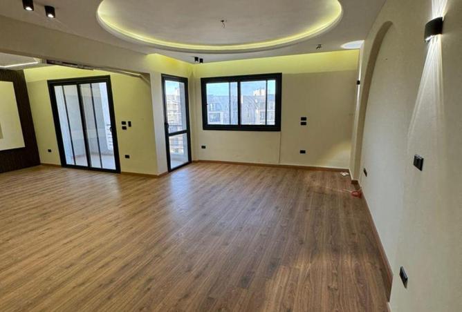 70364584 - Property Main Image