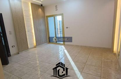 Apartment - 3 Bedrooms - 2 Bathrooms for rent in 2nd District - 6 October City - Giza Apartment - 3 Bedrooms - 2 Bathrooms for rent in 2nd District - 6 October City - Giza