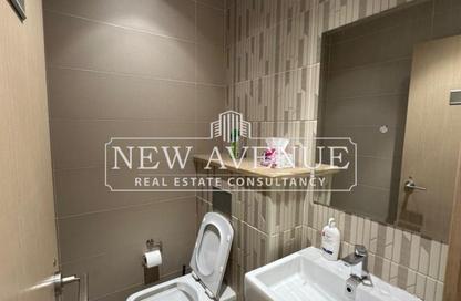 Office Space - 1 Bedroom - 1 Bathroom for rent in Cairo Festival City - North Investors Area - New Cairo City - Cairo