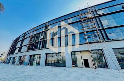 Office Space - Studio - 1 Bathroom for rent in Lake View Residence - 5th Settlement Compounds - The 5th Settlement - New Cairo City - Cairo