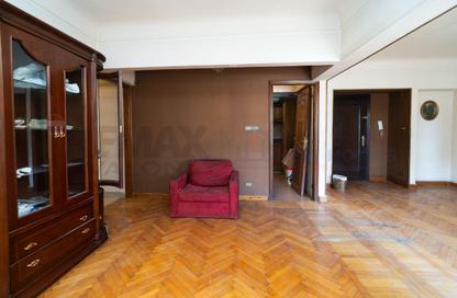 Apartment - 3 Bedrooms - 1 Bathroom for sale in Mostafa Kamel St. - Abu Qir - Hay Than El Montazah - Alexandria
