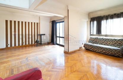 Apartment - 3 Bedrooms - 1 Bathroom for sale in Mostafa Kamel St. - Abu Qir - Hay Than El Montazah - Alexandria
