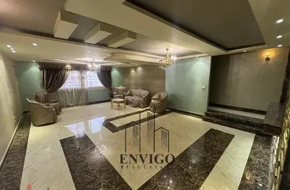 شقة - 3 غرف نوم - 2 حمامات للبيع في شارع محمد يوسف موسي - المنطقة الأولى - مدينة نصر - القاهرة