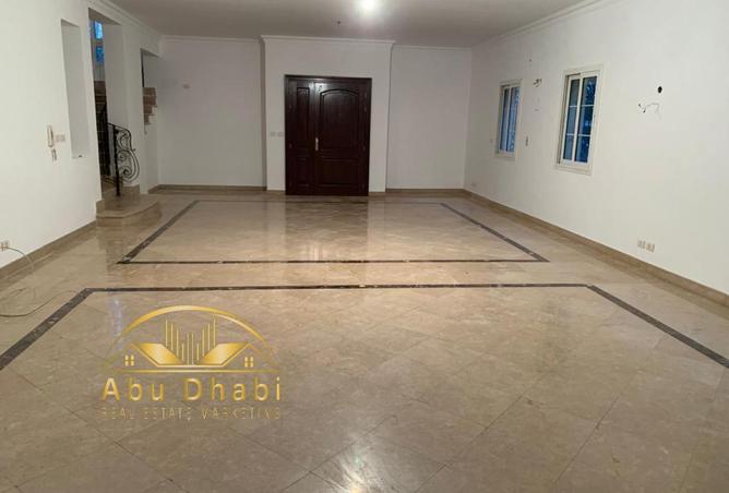 8666482 - Property Image 3