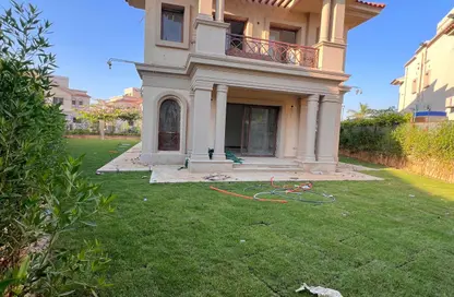 Villa - 4 Bedrooms - 4 Bathrooms for sale in Privado - Madinaty - Cairo