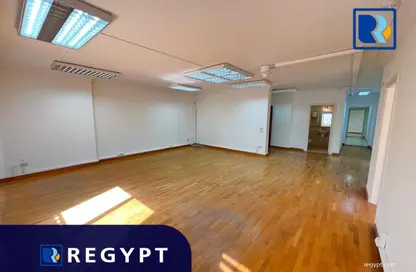 Office Space - 4 Bedrooms - 3 Bathrooms for rent in Sarayat Al Maadi - Hay El Maadi - Cairo