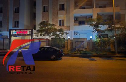 Apartment - 2 Bedrooms - 2 Bathrooms for rent in South Lotus - El Lotus - New Cairo City - Cairo