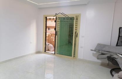 شقة - 2 غرف نوم - 1 حمام للبيع في التوسعات الشمالية - مدينة 6 أكتوبر - الجيزة شقة - 2 غرف نوم - 1 حمام للبيع في التوسعات الشمالية - مدينة 6 أكتوبر - الجيزة