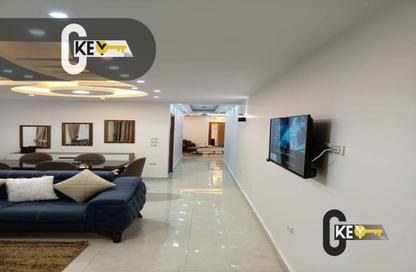 Apartment - 2 Bedrooms - 1 Bathroom for rent in Talaat Mostafa St. - Rehab City Fifth Phase - Al Rehab - New Cairo City - Cairo