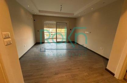 شقة - 4 - 3 للبيع في 6 ويست - بيفرلي هيلز - كمبوندات الشيخ زايد - الشيخ زايد - الجيزة شقة - 4 - 3 للبيع في 6 ويست - بيفرلي هيلز - كمبوندات الشيخ زايد - الشيخ زايد - الجيزة