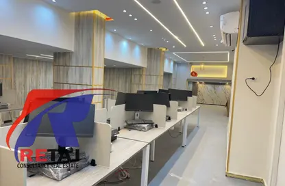 مكتب عمل جماعي - 3 غرف نوم - 2 حمامات للايجار في شارع مجمع البنوك - شارع التسعين الجنوبي - التجمع الخامس - مدينة القاهرة الجديدة - القاهرة