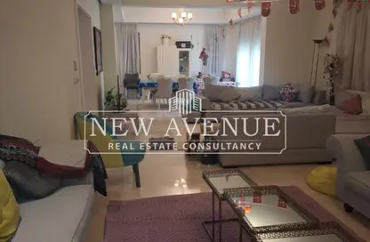 Villa - 4 Bedrooms - 4 Bathrooms for sale in Alba Spendia - Uptown Cairo - Mokattam - Cairo