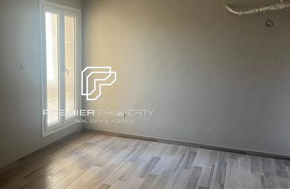 Apartment - 2 - 2 for sale in Mountain View Hyde Park - 5th Settlement Compounds - The 5th Settlement - New Cairo City - Cairo