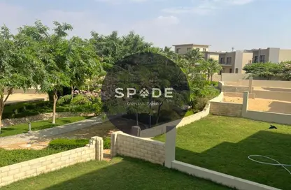 Villa - 7+ Bedrooms - 6 Bathrooms for sale in Swan Lake Residence - 5th Settlement Compounds - The 5th Settlement - New Cairo City - Cairo