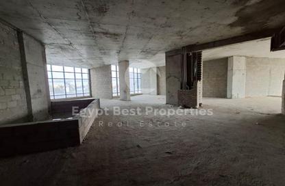 Retail - Studio - 2 Bathrooms for rent in Sidewalk Mall - The 5th Settlement - New Cairo City - Cairo