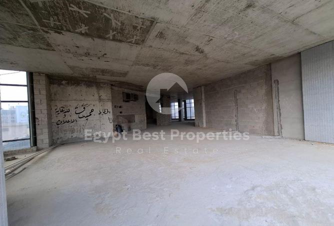 102074094 - Property Image 2