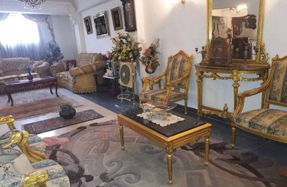 Apartment - 3 Bedrooms - 1 Bathroom for rent in Al Sheikh Ahmed Elsawy St. - 6th Zone - Nasr City - Cairo